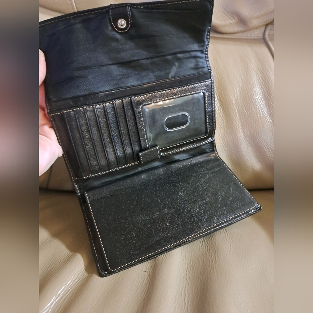 Fossil Wallet - Picture 6 of 10